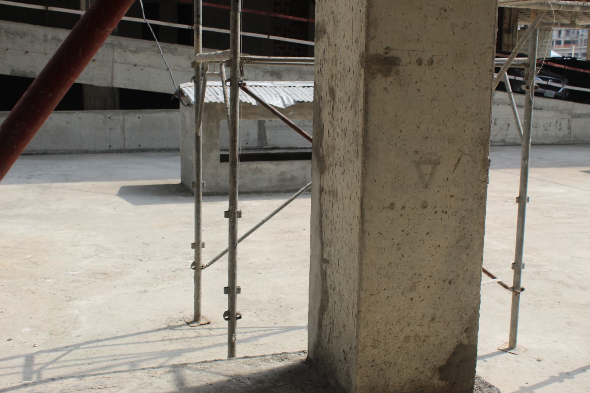 Column ready for carbon wrapping after surface preparation
